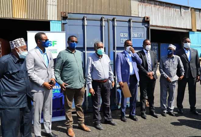 Hormuud Telecom hands over 400 brand imported oxggen tanks to FGS
