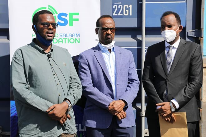 Hormuud Telecom hands over 400 brand imported oxggen tanks to FGS