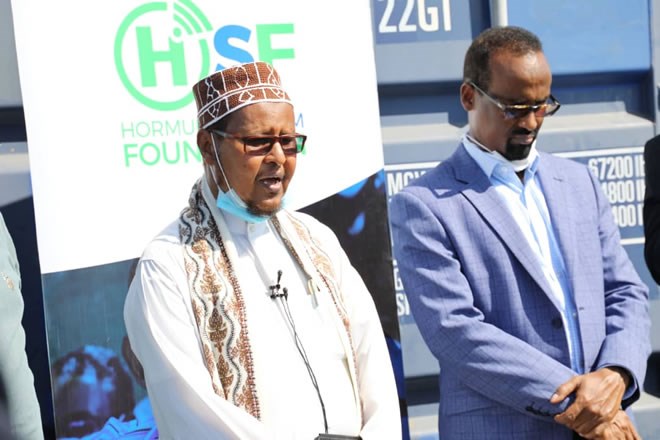 Hormuud Telecom hands over 400 brand imported oxggen tanks to FGS