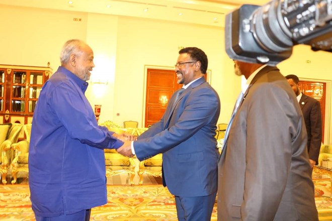 Guddoonka Labada Aqal ee Baarlamaanka Soomaaliya oo la kulmay madaxweynaha Jabuuti