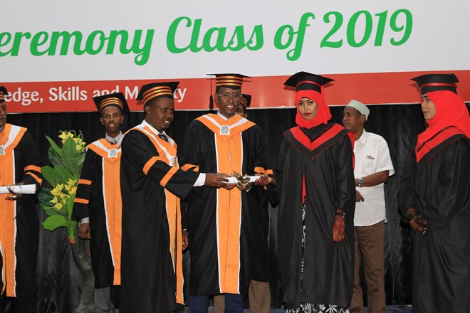 530 Arday oo ka qalin jabisay Jaamacadda SIU ee magaalada Muqdisho