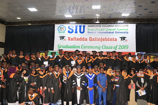 530 Arday oo ka qalin jabisay Jaamacadda SIU ee magaalada Muqdisho