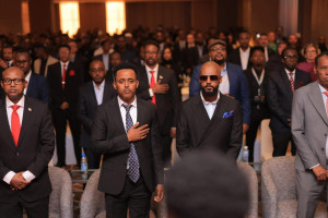 Filim daawashadiisa ay ka qayb-galeen bulshada dabaqadda sare oo keliya oo Hargaysa lagu soo bandhigay